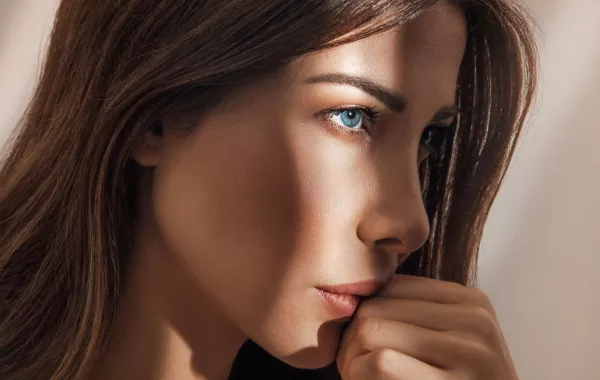 نانسي عجرم تنفى تقديم حفل غنائي على مسرح الأولمبيا في باريس