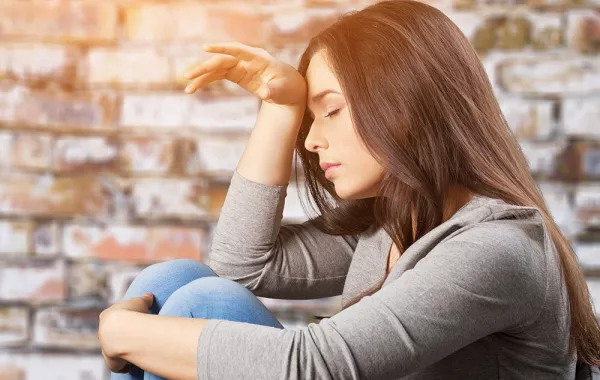أعراض وأسباب الإصابة بالكزاز