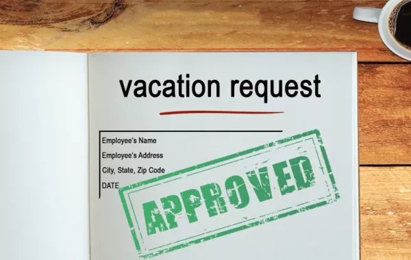 الموارد البشرية السعودية: للعامل 5 أيام إجازة بأجر كامل في حالة وفاة زوجته