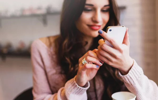 6 تطبيقات لحياة المرأة الصحية 