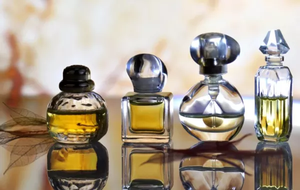 أفضل عطر نسائي يجعلك تحصدين الثناء دوماً