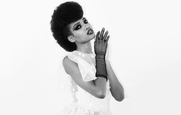 نبيل يونس يُطلق مجموعته الجديدة MUST BE READY 