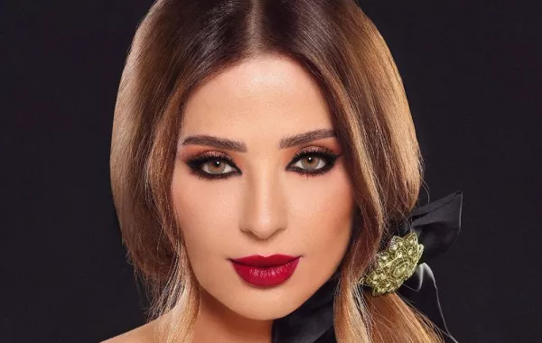وفاء الكيلاني تفتتح الموسم الثاني من "السيرة" بتصريحات صادمة لسميرة سعيد .. فيديو وصور