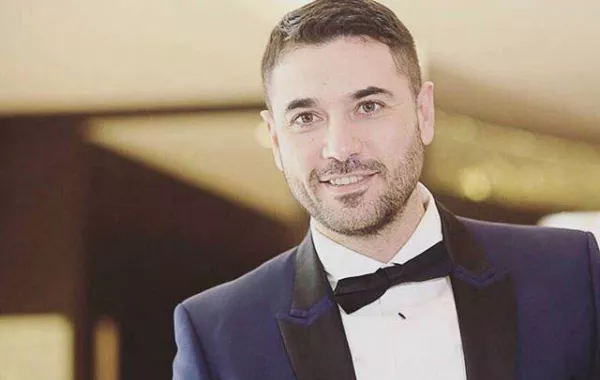 إلزام أحمد عز بدفع 60 ألف جنيه شهريا لطفلي زينة