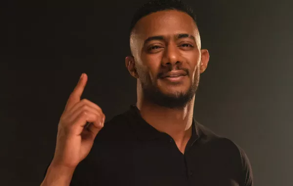 محمد رمضان يكشف حقيقة انفصاله عن زوجته