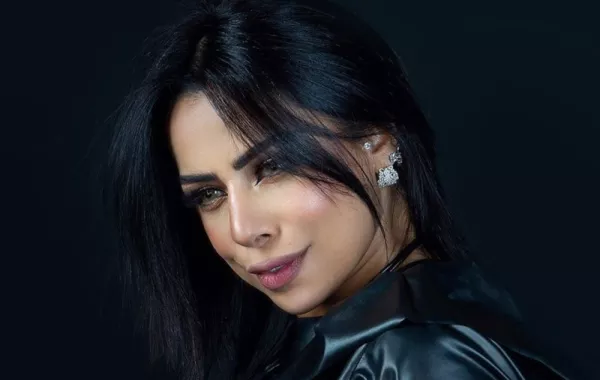 هند البلوشي تنشر سنابات عن تعرض زوجها لكورونا وتطلب الدعاء له