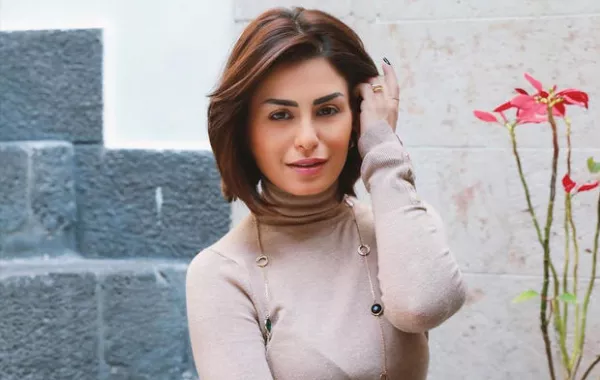 بالصور.. منة فضالي توجه رسالة لـ غسان مسعود