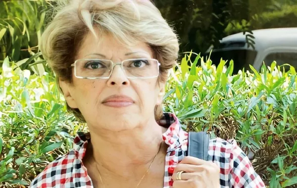 رحيل الإعلامية المصرية ملك إسماعيل عن عمر 85 عاما متأثرة بفيروس كورونا