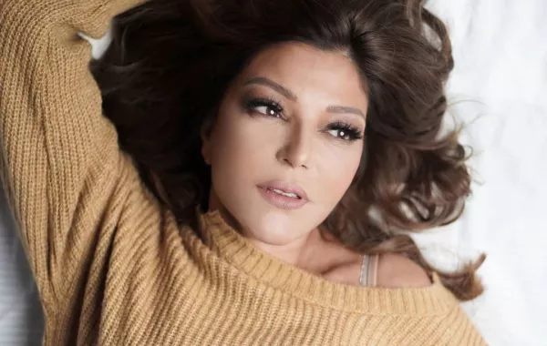 سميرة سعيد تشوق الجمهور ل "متاهة"