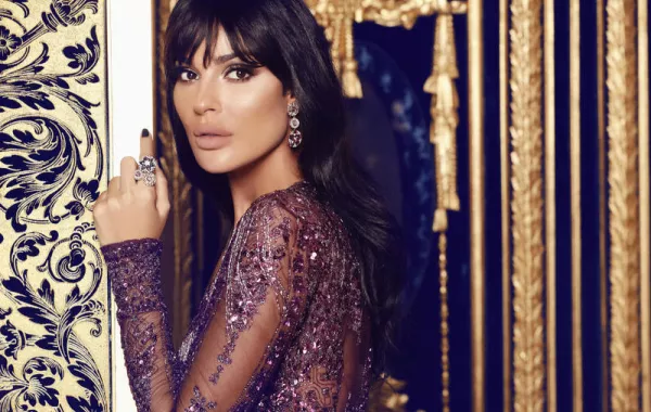 شاهد.. نادين نجيم محمولة بين يدي قصي خولي في 2020