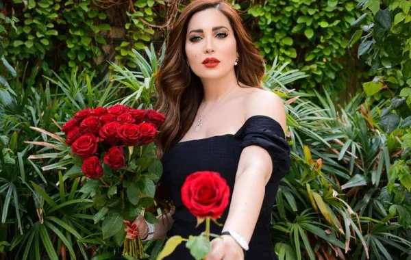 بالصور.. ماذا قالت نسرين طافش عن زيارتها للسعودية؟