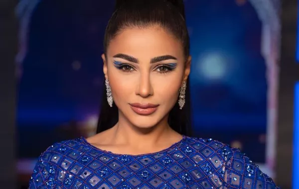 شاهد- مهيرة عبد العزيز تخوض تحدّي التوازن وهذا ما فعلته بزوجها 