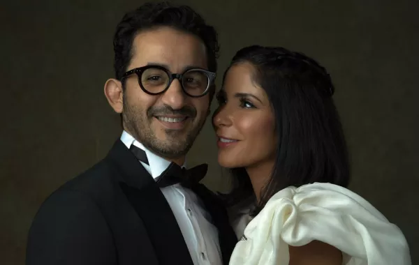شاهد منى زكي وأحمد حلمي في أول تحدي كوميدي على تيك توك