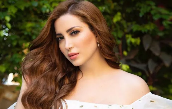 أحمد عز ونسرين طافش يدخلان "نادي أندرويد" في رمضان