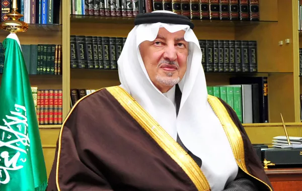 أمير مكة المكرمة يرعى غدًا الأحد المؤتمر الأول لعروض الشعر العربي 