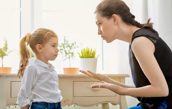  خطوات لتتخلصي من عصبية طفلك