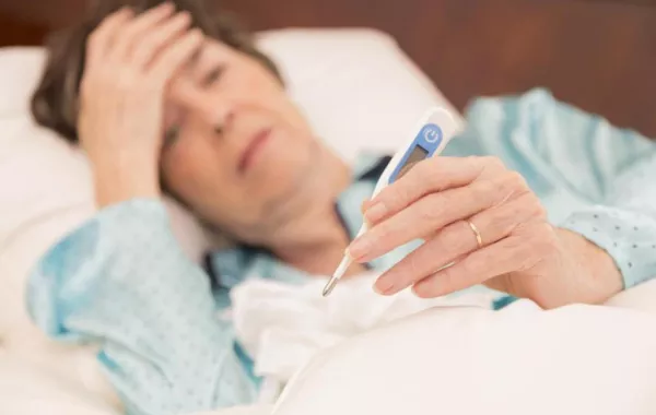  الصحة السعودية تحدد الدواء المناسب عند ارتفاع حرارة الجسم بسبب لقاح كورونا