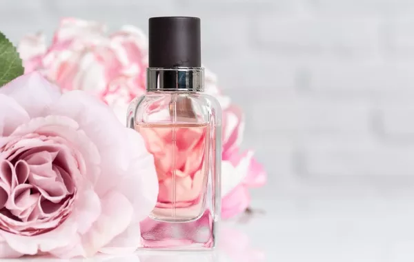 أجدد العطور الزهرية لإطلالاتك اليومية في رمضان