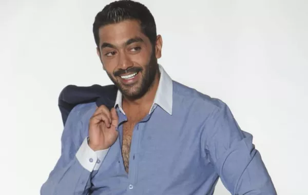 بعد الحكم بسجنه وتغريمه.. أحمد فلوكس يخرج عن صمته