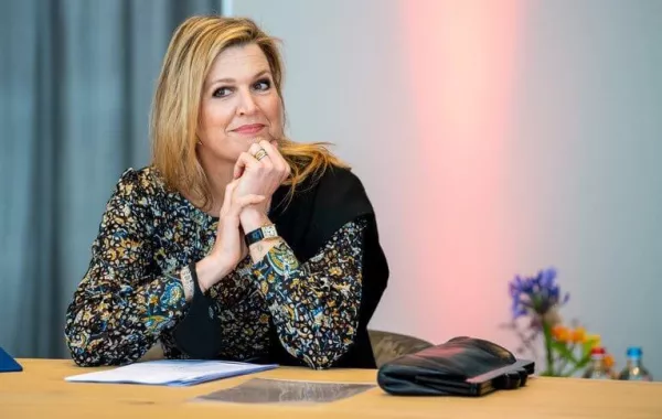 الملكة ماكسيما تقوم بزيارة عمل لمنطقة روتردام ريجنموند