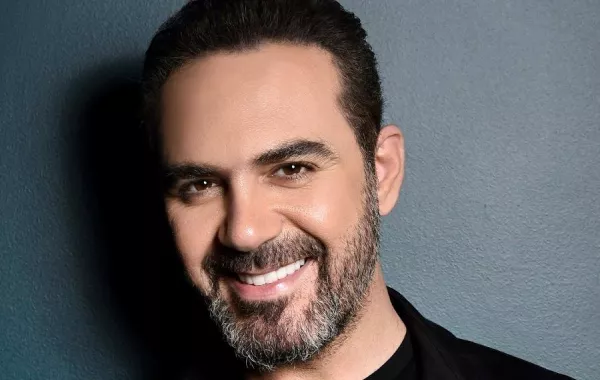 بالصور.. ابنة وائل جسار تخطف الأنظار فمن تشبه والدها أم والدتها؟