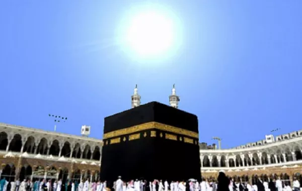 التعامد الأول  للشمس على الكعبة لهذا العام