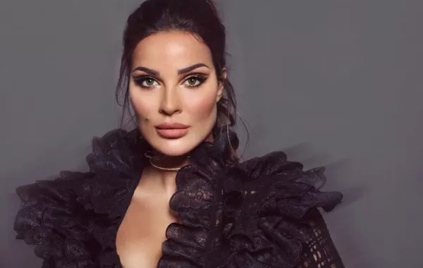 بالصور .. نادين نجيم: ممنوع دخول الرجال