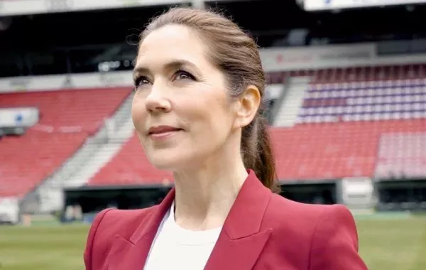 الأميرة "ماري" تسجل رسالة فيديو لدعم فريق الدنمارك لكرة القدم