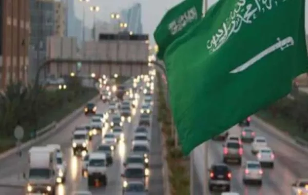 آلية نقل العمال والموظفين السعوديين في القطاعات المستهدفة بالتخصيص