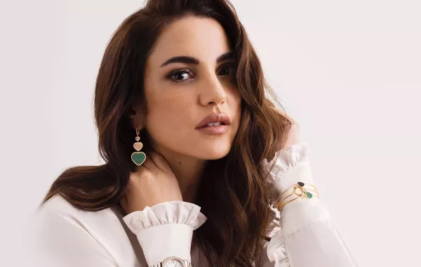 تعرفي على ذوق درة في اختيار المجوهرات المُرصَّعة بالألماس