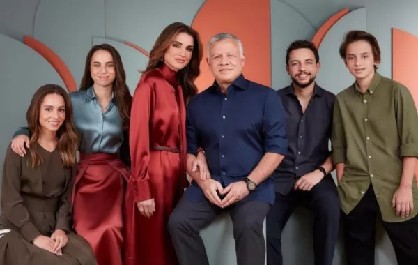 الملكة رانيا تهدي زوجها الملك "عبد الله الثاني كلمات مؤثرة في ذكرى زواجهما لـ28