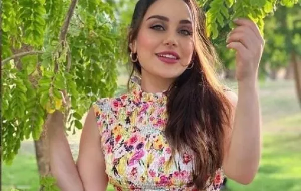 بالصور.. زينب ابنة هيفاء وهبي على سرير المستشفى وتطلب الدعاء