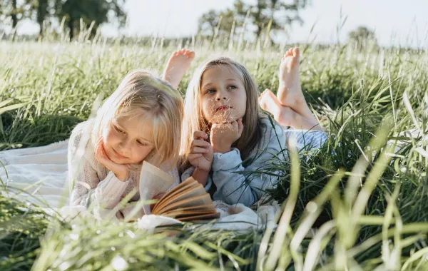 أسماء بنات غريبة تعرفي على معانيها