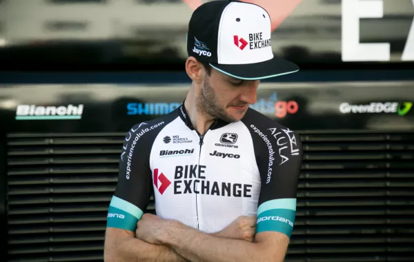 العلا تنضم إلى فريق بايك إكستشينج الدولي للدراجات الهوائية كشريك رسمي في طواف فرنسا 