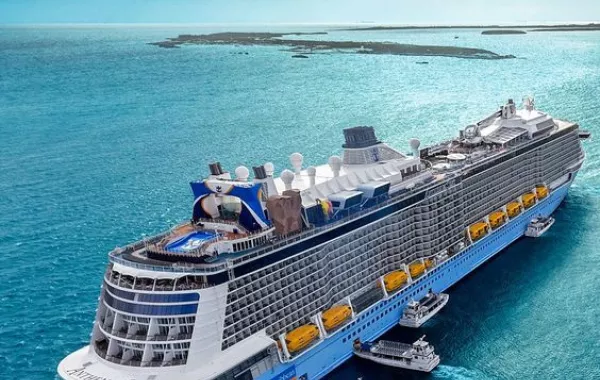 تعرف على انطلاق أول سفينة عالمية من السعودية إلى وجهات محلية وإقليمية على البحر الأحمر