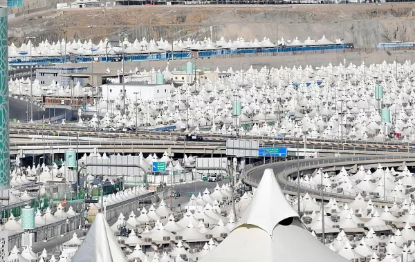 الخيام المطورة في منى تستقبل حجاج بيت الله الحرام