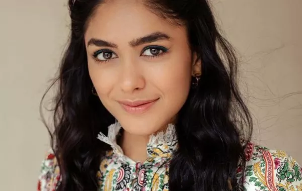 إيشان خاطر يبدأ في تجهيز فيلم الحرب Pippa للتصوير في سبتمبر
