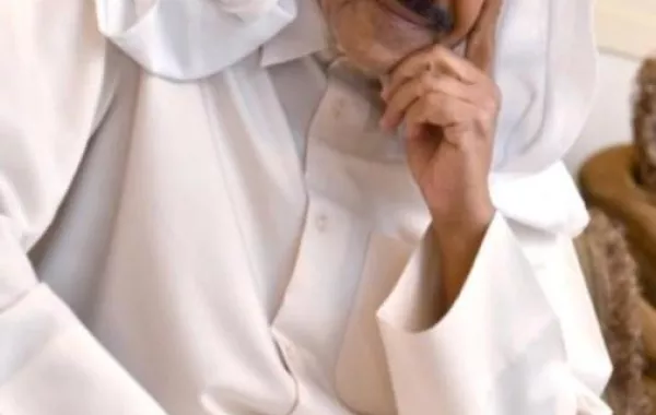 رحيل زوجة الفنان الكويتي عبد الإمام عبد الله