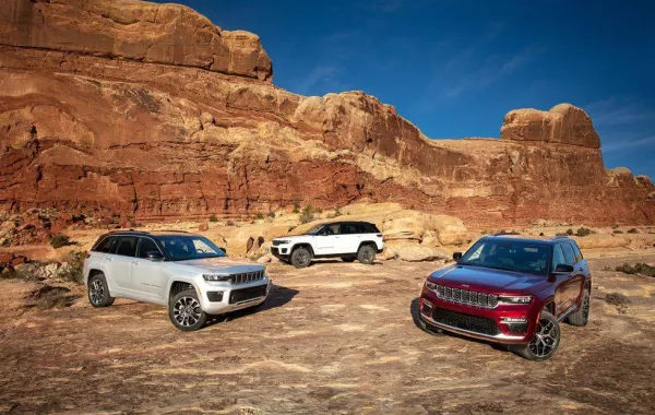 جيب جراند شروكي 2022