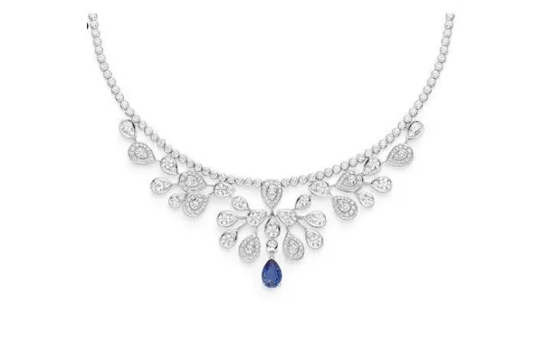 عقد مرصع بحجر الزفير من شوميه Chaumet
