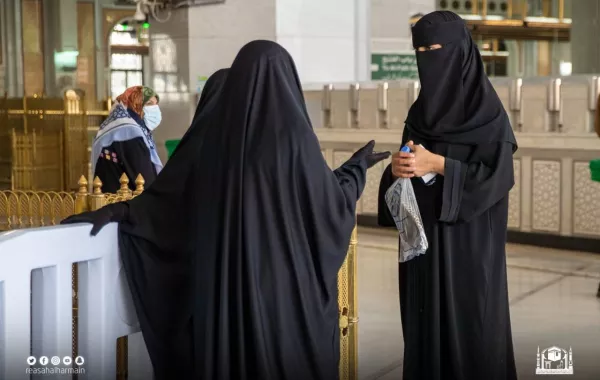 جهود تنظيمية ميدانية للخدمات النسائية بالمسجد الحرام