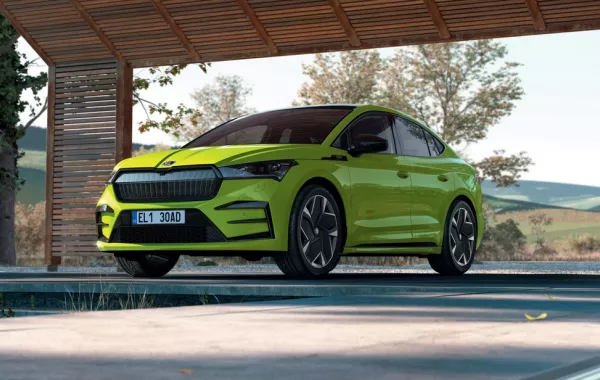 سكودا إينياك كوبيه آي في 2022 وإصدار آر إس عالي الأداء يتصدر النطاق