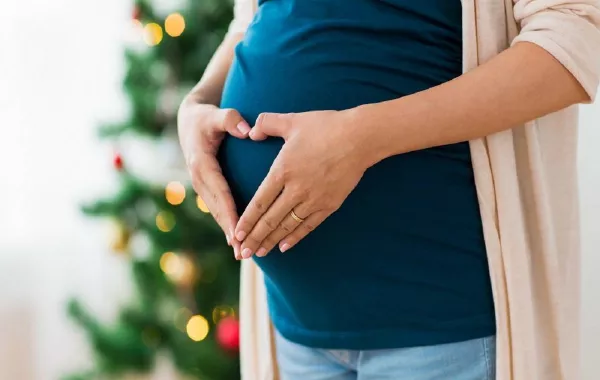 صورة لسيدة حامل 