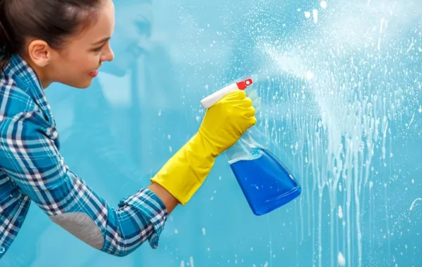 كيفية تنظيف المنزل قبل السفر؟