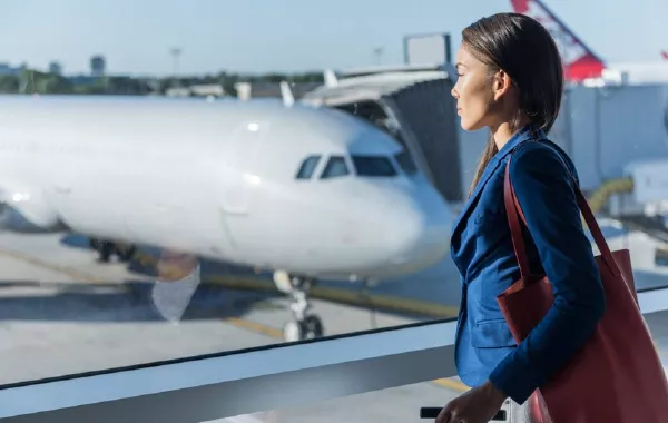 أشياء "ممنوعة" على متن الطائرة.. لا تضعيها في حقائب اليد