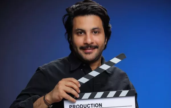 ميثم بدر- الصورة من حساه على الانستغرام