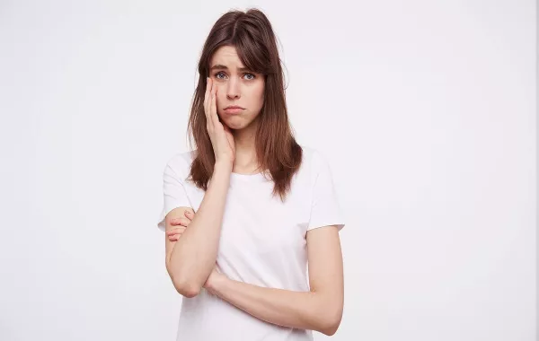 البكاء المفاجئ بدون سبب