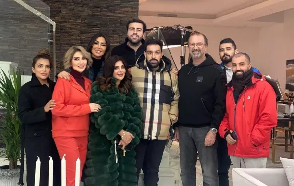 كواليس مسلسل "النون وما يعلمون" - صورة من صفحة الفنانة إلهام الفضالة على انستغرام