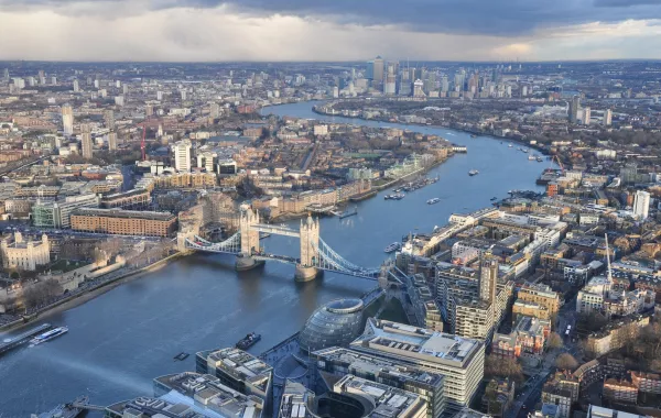 أمور هامة يجب أن يعرفها السائحين قبل السفر إلى لندن