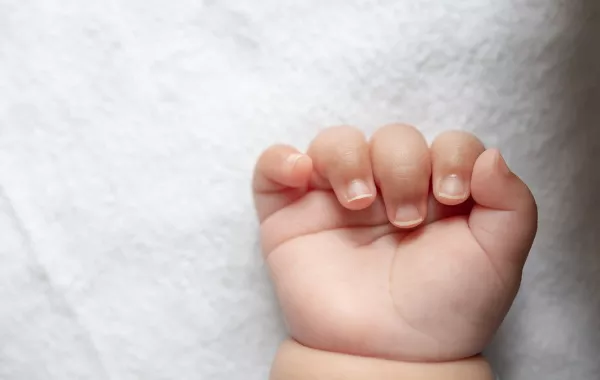 صورة ليد طفل رضيع